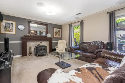 Mudroom Photo of 1378 160a Street, Surrey, BC