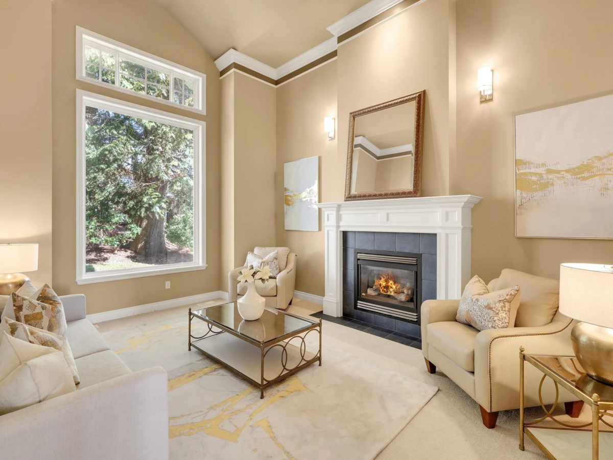 Living Room Photo of 13518 Marine Drive, Surrey, BC