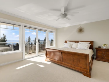 Powder Room Photo of 13518 Marine Drive, Surrey, BC