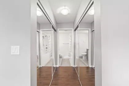 Entry Foyer Photo of 506 301 Maude Road, Port Moody, BC