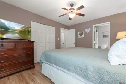Entry Foyer Photo of 1636 Agassiz-Rosedale No 9 Highway, Agassiz, BC