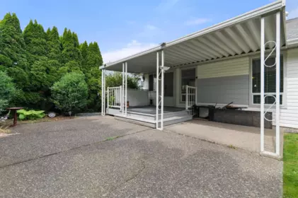 Front Yard Photo of 1636 Agassiz-Rosedale No 9 Highway, Agassiz, BC