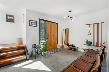 Mudroom Photo of 1715 Wishbone Court, Pemberton, BC