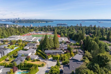 1764 Ottawa Place, West Vancouver, BC, West Vancouver — Single Family Residence for sale