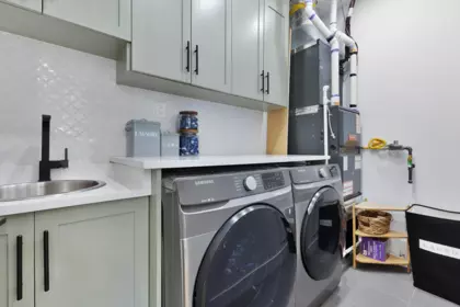 Laundry Room Photo of 14910 62a Avenue, Surrey, BC