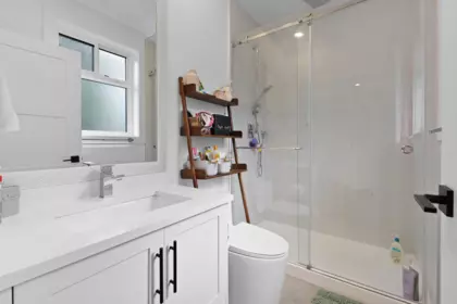 Mudroom Photo of 14910 62a Avenue, Surrey, BC