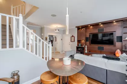 Breakfast Nook Photo of 8 1169 Vidal Street, White Rock, BC
