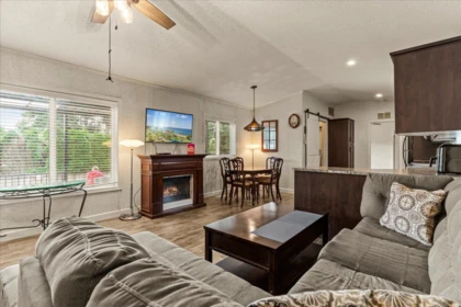 Family Room Photo of 9 41711 Taylor Road, Mission, BC