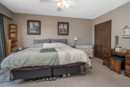 Entry Foyer Photo of 3351 Bowen Drive, Richmond, BC