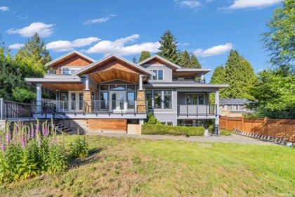 Hot Tub / Spa Photo of 1360 Ottaburn Road, West Vancouver, BC