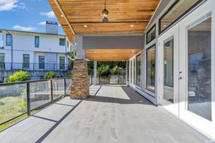Office / Den Photo of 1360 Ottaburn Road, West Vancouver, BC