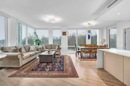 Breakfast Nook Photo of 412 1500 Fern Street, North Vancouver, BC