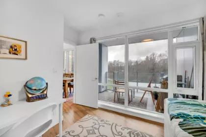 Mudroom Photo of 412 1500 Fern Street, North Vancouver, BC