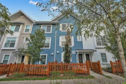 43 20451 84 Avenue, Langley, BC, Langley — Townhouse for sale