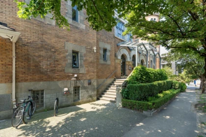 204 2525 Quebec Street, Vancouver, BC, Vancouver — Apartment/Condo for sale