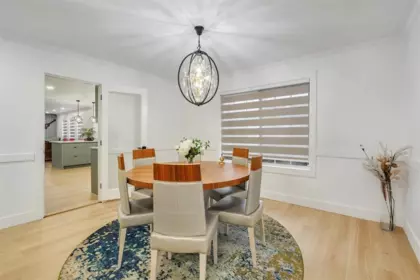 Kitchen Island Photo of 8719 140b Street, Surrey, BC