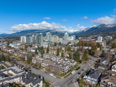 1127 St. Andrews Avenue, North Vancouver, BC, North Vancouver — Townhouse for sale