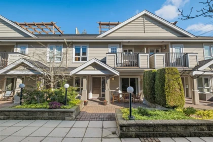 1127 St. Andrews Avenue, North Vancouver, BC, North Vancouver — Townhouse for sale