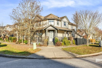 6602 193a Street, Surrey, BC, Surrey — Single Family Residence for sale