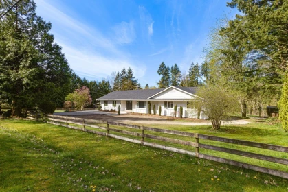 7025 Hesslea Crescent, Abbotsford, BC, Abbotsford — Single Family Residence for sale