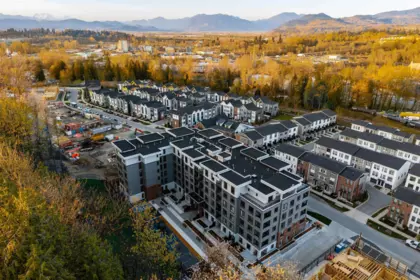 404 2771 Montrose Avenue, Abbotsford, BC, Abbotsford — Apartment/Condo for sale