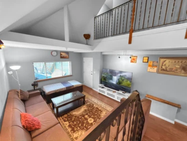 Kitchen Photo of 14115 110 Avenue, Surrey, BC