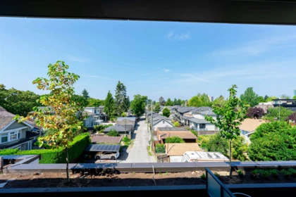 Backyard Photo of 403 2105 W 46th Avenue, Vancouver, BC