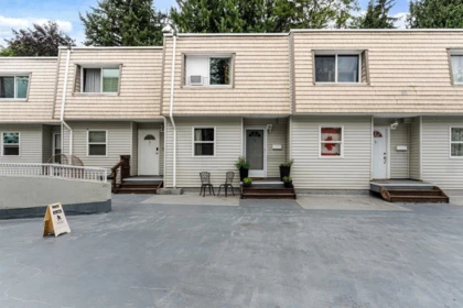 4 33293 E Bourquin Crescent, Abbotsford, BC, Abbotsford — Townhouse for sale