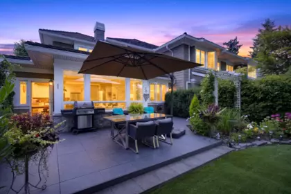 Hot Tub / Spa Photo of 48 3355 Morgan Creek Way, Surrey, BC