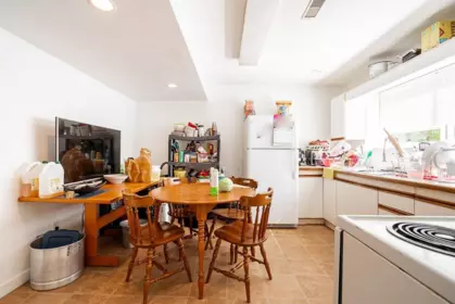 Kitchen Island Photo of 730 Cumberland Street, New Westminster, BC