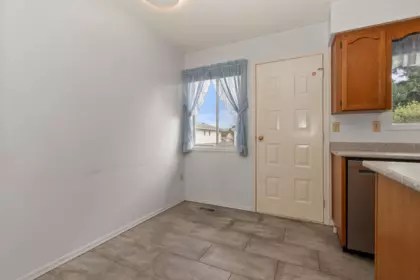 Primary Bedroom Photo of 3340 Clearbrook Road, Abbotsford, BC