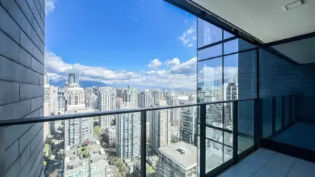 3202 1111 Richards Street, Vancouver, BC, Vancouver — Apartment/Condo for sale