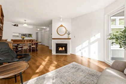 307 2800 Chesterfield Avenue, North Vancouver, BC, North Vancouver — Apartment/Condo for sale