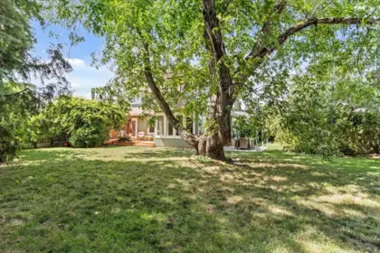 Street View Photo of 46003 Ivy Avenue, Chilliwack, BC