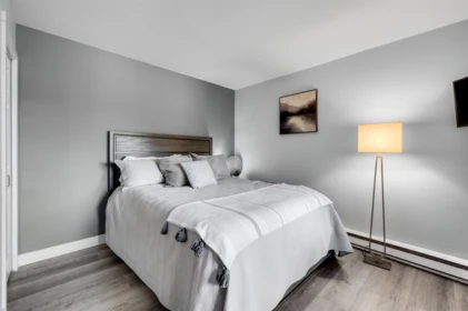 Bedroom 4 Photo of 105 15717 Marine Drive, White Rock, BC