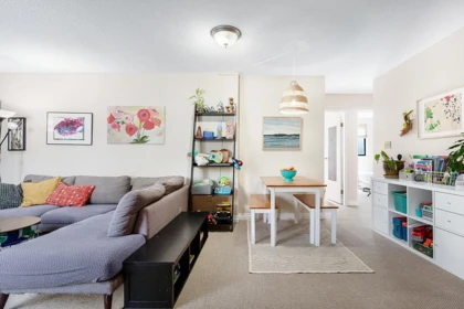 201 9146 Saturna Drive, Burnaby, BC, Burnaby — Apartment/Condo for sale