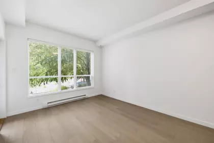 210 6420 194 Street, Surrey, BC, Surrey — Apartment/Condo for sale