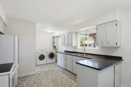 Kitchen Photo of 33515 8 Avenue, Mission, BC