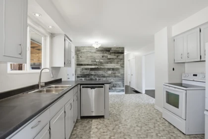 Pantry Photo of 33515 8 Avenue, Mission, BC