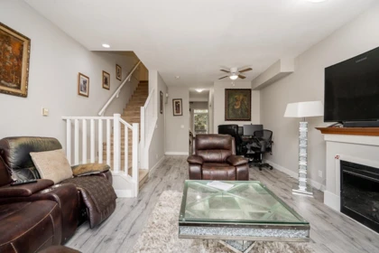 Kitchen Photo of 11 16772 61 Avenue, Surrey, BC