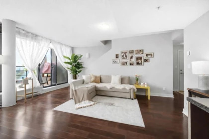 Family Room Photo of 1805 6333 Katsura Street, Richmond, BC