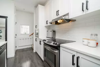 Kitchen Photo of 34 7848 209 Street, Langley, BC