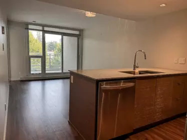 Kitchen Island Photo of 321 135 E 17th Street, North Vancouver, BC