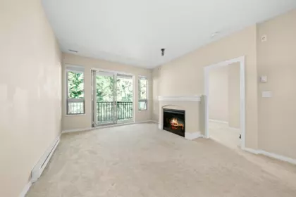 Dining Area Photo of 404 2969 Whisper Way, Coquitlam, BC