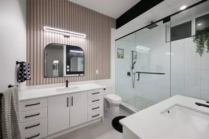 Laundry Room Photo of 3 45406 Vedder Mountain Road, Chilliwack, BC