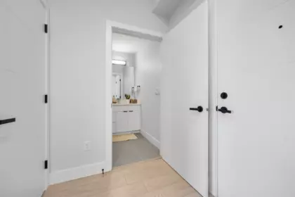 Hallway Photo of 328 20360 Logan Avenue, Langley, BC