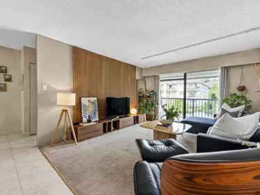 Family Room Photo of 309 275 W 2nd Street, North Vancouver, BC