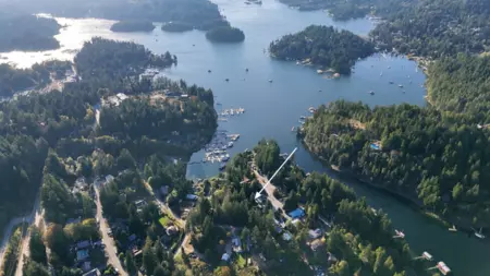 5206 Summit Road, Madeira Park, BC, Madeira Park — Manufactured On Land for sale