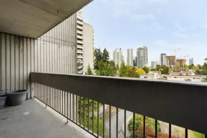 Basement Recreation Room Photo of 704 6689 Willingdon Avenue, Burnaby, BC