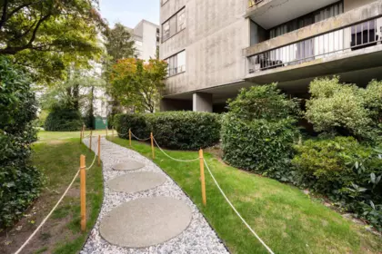 Swimming Pool Photo of 704 6689 Willingdon Avenue, Burnaby, BC
